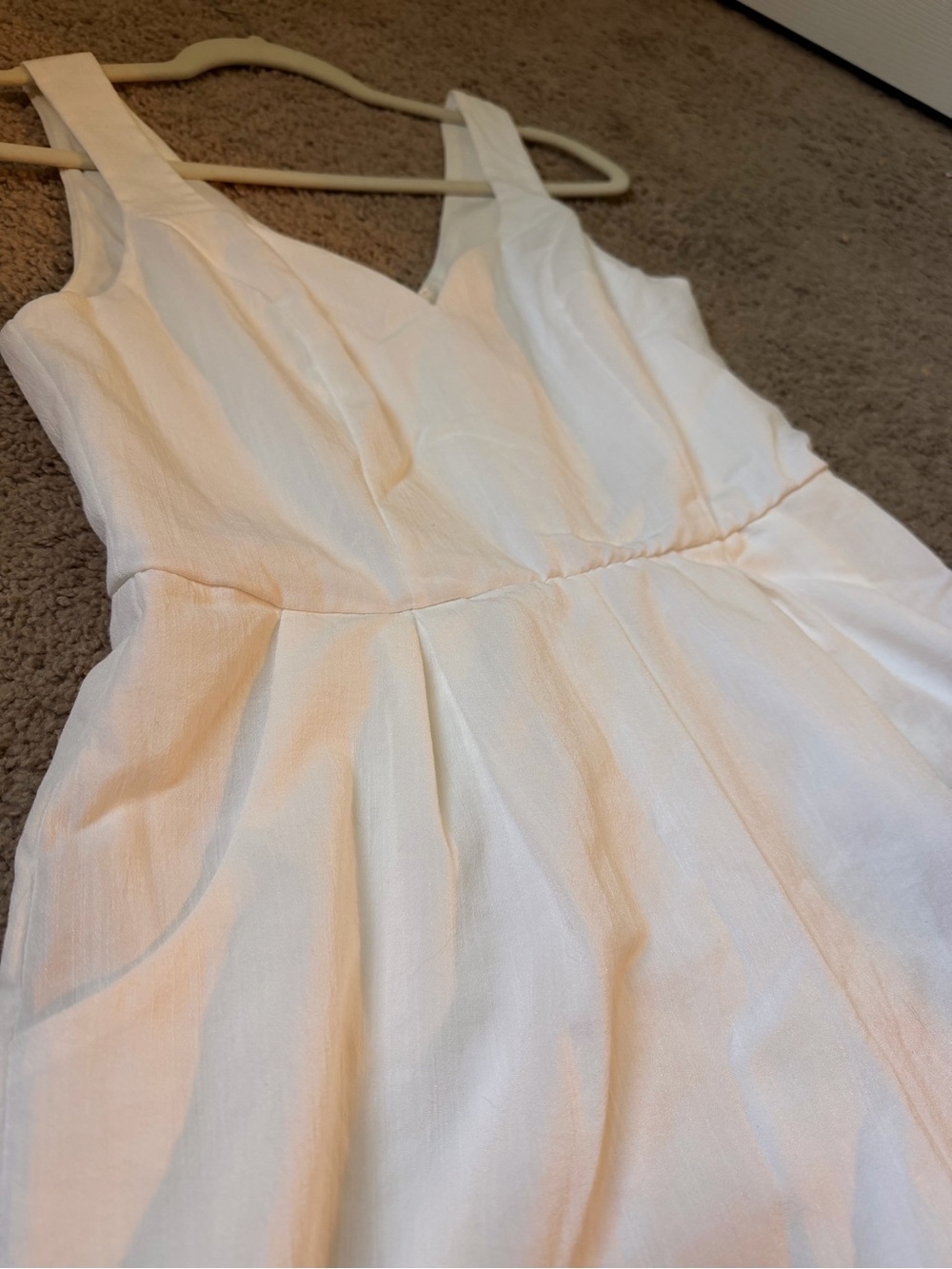Francesca's Collections White V-Neck Romper - Picture 3 of 5